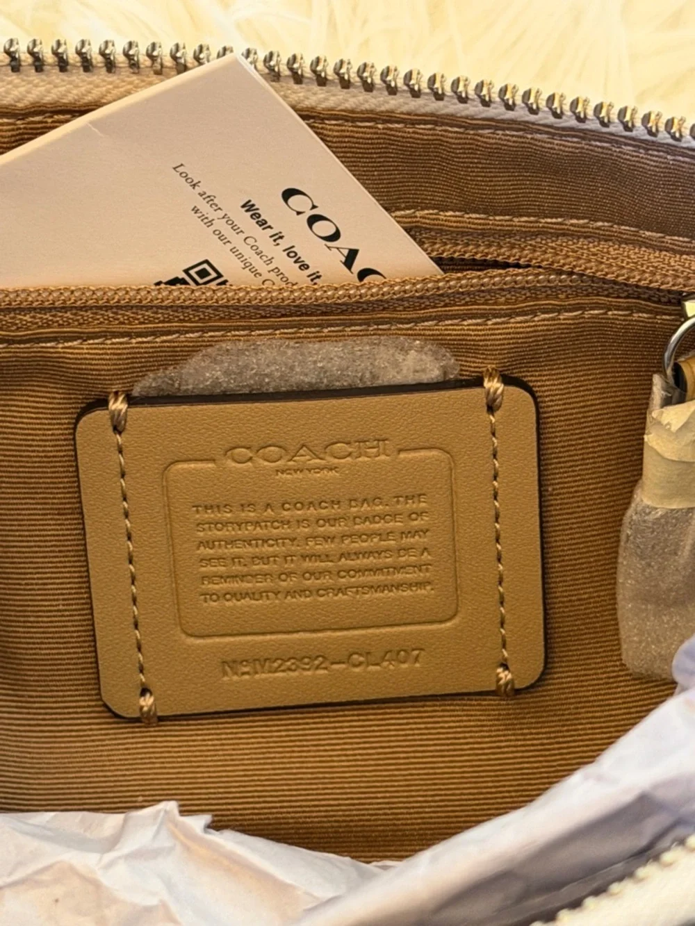 COACH Charlotte CL407 Chalk Pebbled Leather Detachable Strap, NWT, No Chain - Picture 13 of 15